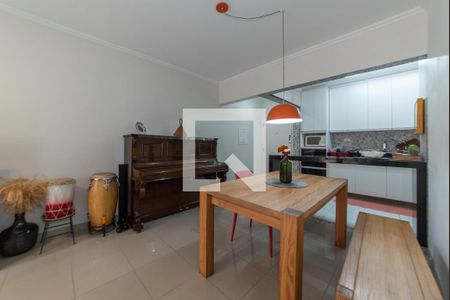 Sala de apartamento à venda com 3 quartos, 76m² em Vila Gumercindo, São Paulo