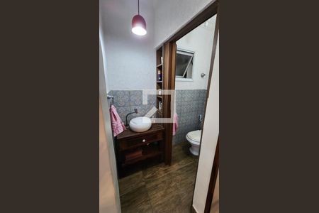 Lavabo de casa para alugar com 3 quartos, 120m² em Vila Sao Jorge, Santos