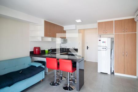 Sala / Cozinha de apartamento à venda com 1 quarto, 50m² em Bela Vista, São Paulo