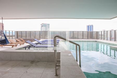 Área comum - Piscina de kitnet/studio para alugar com 1 quarto, 40m² em Barra Funda, São Paulo