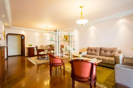 Sala de apartamento à venda com 3 quartos, 190m² em Vila Bastos, Santo André