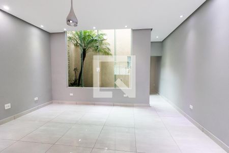 Sala de casa à venda com 4 quartos, 168m² em Vila Valparaiso, Santo André