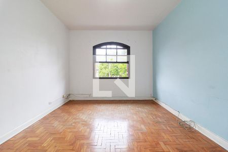 Casa à venda com 550m², 4 quartos e 6 vagas Casa à venda com 550m², 4 quartos e 6 vagasQuarto 1