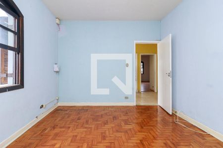 Casa à venda com 550m², 4 quartos e 6 vagas Casa à venda com 550m², 4 quartos e 6 vagasQuarto 3