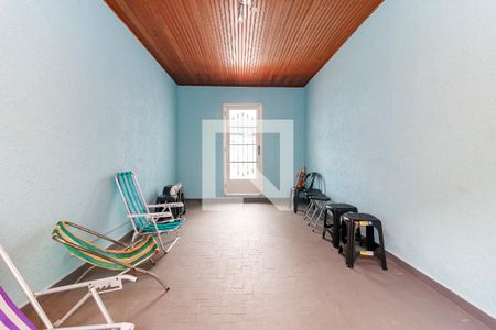 Casa à venda com 550m², 4 quartos e 6 vagas Casa à venda com 550m², 4 quartos e 6 vagasAcesso Piscina