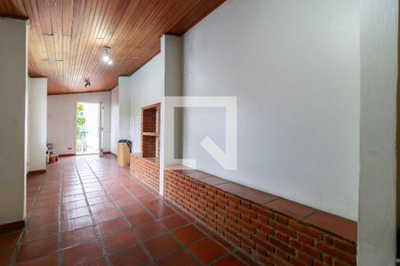 Casa à venda com 550m², 4 quartos e 6 vagas Casa à venda com 550m², 4 quartos e 6 vagasSalão