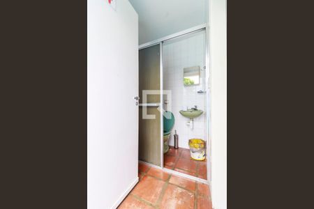 Casa à venda com 550m², 4 quartos e 6 vagas Casa à venda com 550m², 4 quartos e 6 vagasVestiário 1