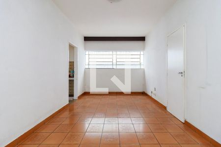 Casa à venda com 550m², 4 quartos e 6 vagas Casa à venda com 550m², 4 quartos e 6 vagasSala 2