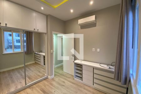 Quarto 1 de apartamento para alugar com 1 quarto, 60m² em Flamengo, Rio de Janeiro