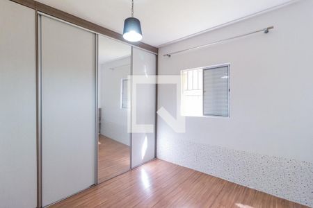 Quarto 2 de casa à venda com 3 quartos, 150m² em São Pedro, Osasco