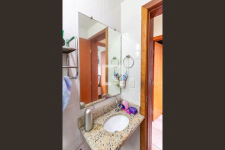 Banheiro Social de apartamento à venda com 2 quartos, 52m² em Vila Magnesita, Belo Horizonte