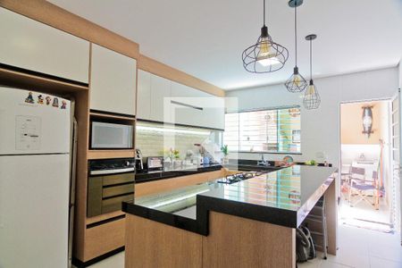 Cozinha de casa à venda com 3 quartos, 147m² em Parque São Domingos, São Paulo