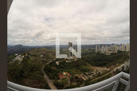 Vista da varanda da sala de apartamento à venda com 2 quartos, 98m² em Vila da Serra, Nova Lima