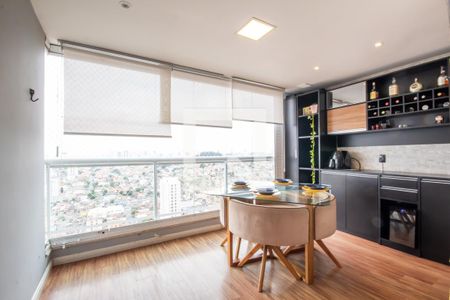 Sacada de apartamento à venda com 2 quartos, 57m² em Pestana, Osasco