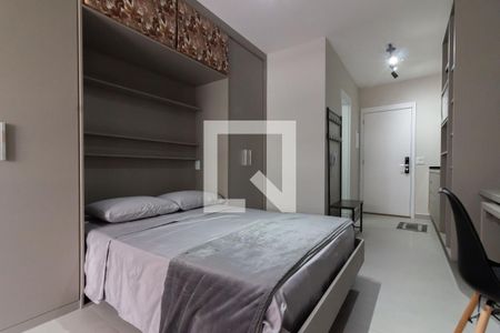 Quarto de kitnet/studio para alugar com 1 quarto, 30m² em Pinheiros, São Paulo