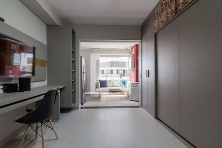 Quarto de kitnet/studio para alugar com 1 quarto, 30m² em Pinheiros, São Paulo