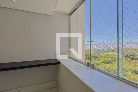 Sala de apartamento para alugar com 2 quartos, 73m² em União, Belo Horizonte