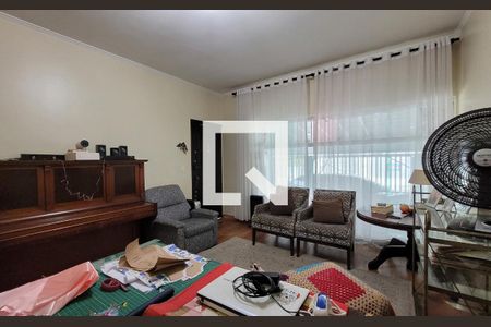 Sala de casa para alugar com 3 quartos, 263m² em Vila Bastos, Santo André
