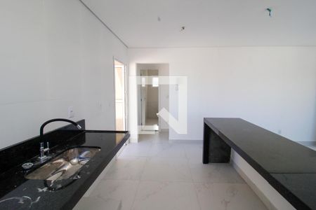 Cozinha de apartamento à venda com 2 quartos, 120m² em Santa Efigênia, Belo Horizonte
