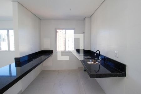 Cozinha de apartamento à venda com 2 quartos, 120m² em Santa Efigênia, Belo Horizonte