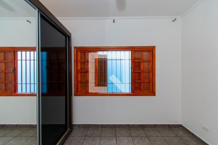 Quarto 1 de casa para alugar com 3 quartos, 250m² em Jardim Vila Formosa, São Paulo
