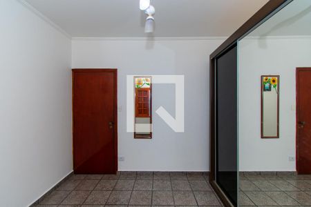 Quarto 1 de casa para alugar com 3 quartos, 250m² em Jardim Vila Formosa, São Paulo