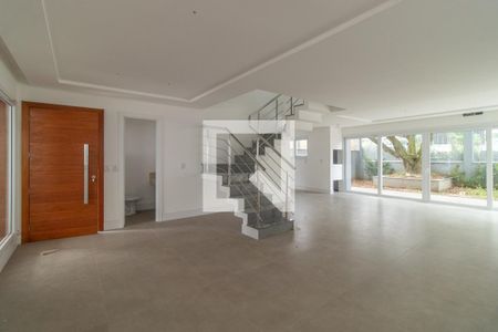 Casa de condomínio para alugar com 300m², 4 quartos e 3 vagasSala