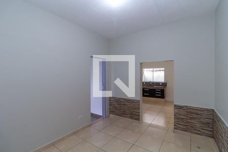 Sala de casa para alugar com 1 quarto, 70m² em Vila California, São Paulo