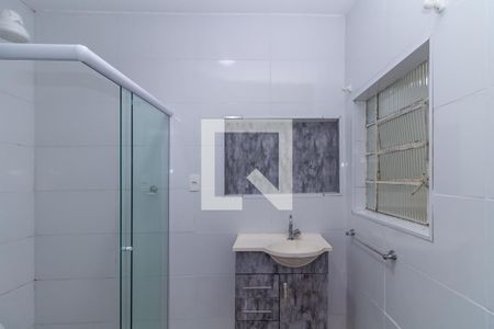 Banheiro de casa para alugar com 1 quarto, 70m² em Vila California, São Paulo