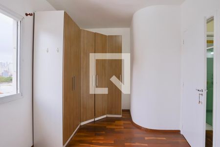 Quarto 1 de casa à venda com 2 quartos, 109m² em Vila Bertioga, São Paulo