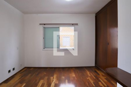 Quarto 2 de casa à venda com 2 quartos, 109m² em Vila Bertioga, São Paulo