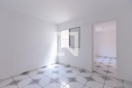 Quarto 2 de casa à venda com 3 quartos, 100m² em Vila Carmosina, São Paulo