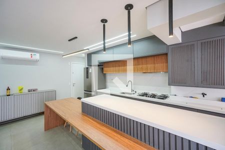 Sala e cozinha de apartamento para alugar com 2 quartos, 89m² em Tatuapé, São Paulo