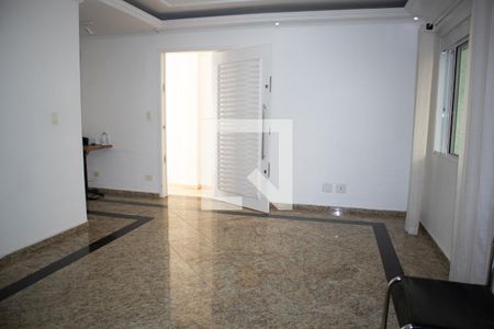 Sala de casa para alugar com 4 quartos, 260m² em Jardim Virginia Bianca, São Paulo
