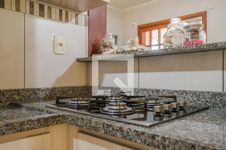 Cozinha 1 de casa à venda com 5 quartos, 150m² em Costa E Silva, Porto Alegre