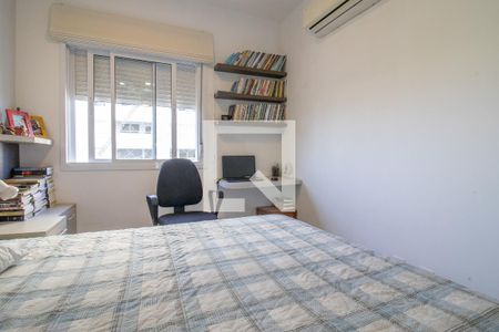 Quarto 1 de apartamento à venda com 2 quartos, 64m² em Jardim Carvalho, Porto Alegre