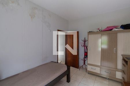 Casa à venda com 250m², 6 quartos e 3 vagas Casa à venda com 250m², 6 quartos e 3 vagasCasa 1 Quarto de Serviço