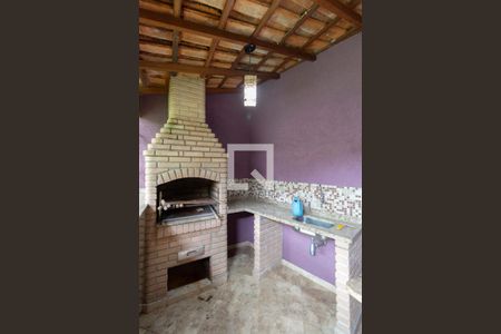 Casa à venda com 250m², 6 quartos e 3 vagas Casa à venda com 250m², 6 quartos e 3 vagasCasa 2 Área Gourmet