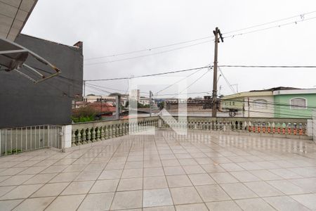 Casa à venda com 250m², 6 quartos e 3 vagas Casa à venda com 250m², 6 quartos e 3 vagasCasa 1 Varanda