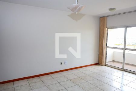 Sala de apartamento para alugar com 3 quartos, 77m² em Residencial Eldorado, Goiânia