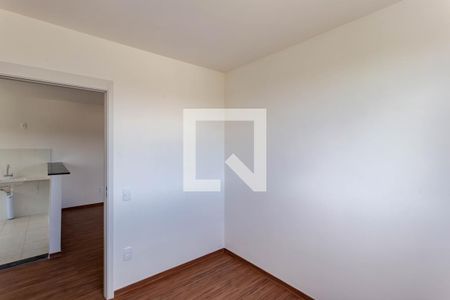 Quarto 1 de apartamento para alugar com 2 quartos, 52m² em Jardim Vitoria, Belo Horizonte