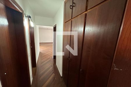 Corredor Interno de apartamento para alugar com 3 quartos, 122m² em Centro, Ribeirão Preto