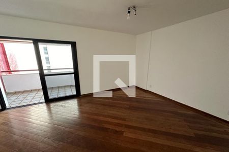 Sala de apartamento para alugar com 3 quartos, 122m² em Centro, Ribeirão Preto