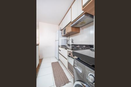 Apartamento à venda com 57m², 2 quartos e 1 vaga Apartamento à venda com 57m², 2 quartos e 1 vagaCozinha e Área de Serviço