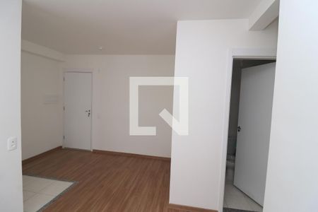 Sala de TV de apartamento para alugar com 2 quartos, 45m² em Penha de França, São Paulo