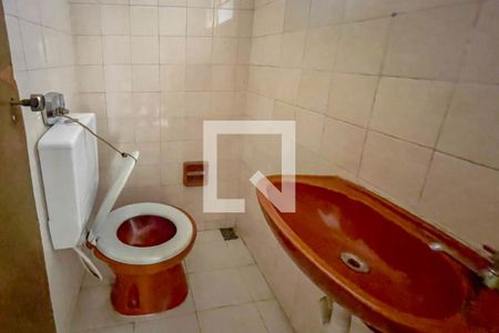 Lavabo de casa de condomínio para alugar com 3 quartos, 120m² em Ouro Preto, Belo Horizonte