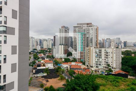 Quarto 1 - Vista de apartamento à venda com 2 quartos, 70m² em Jardim das Acácias, São Paulo