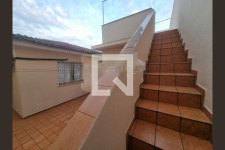 Casa à venda com 20m², 3 quartos e 6 vagas