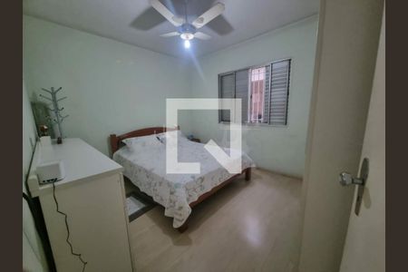 Casa à venda com 3 quartos, 195m² em Vila Nova Galvão, São Paulo