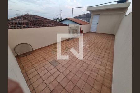 Casa à venda com 20m², 3 quartos e 6 vagas